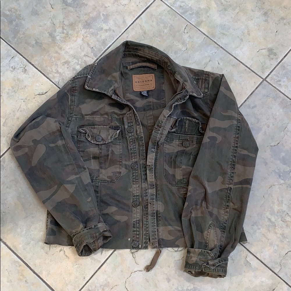 Cropped Camo Jacket